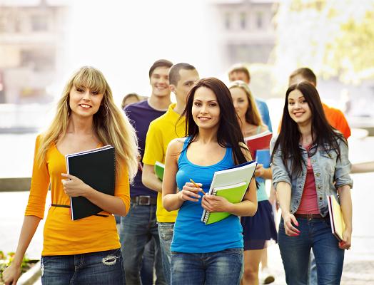 http://www.evolllution.com/wp-content/uploads/2012/12/Group-student-with-notebook-outdoor-Gennadiy-Poznyakov-41709789.jpg