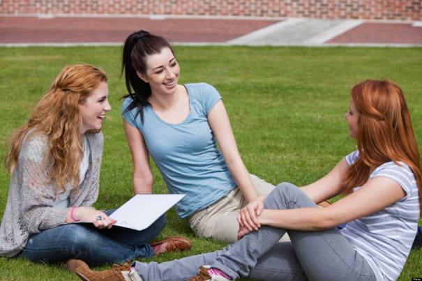 http://2.bp.blogspot.com/-C11_VrQLZXM/UbHgcyd6q2I/AAAAAAAAAH0/X__tLlSbX2Q/s1600/o-HAPPY-STUDENTS-facebook.jpg