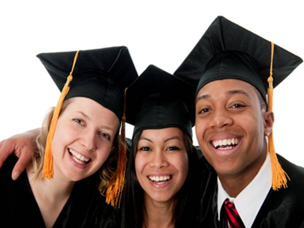 http://www.mytrinitymagazine.com/wp-content/uploads/2013/05/graduate-students1.jpg