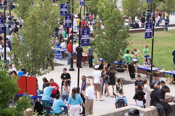 http://www.sunysuffolk.edu/dept_images/Student_Life/Activities_Day.jpg